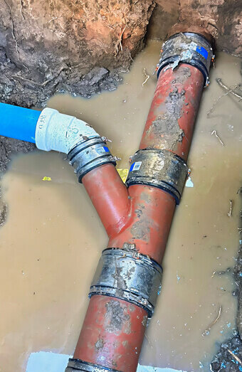 https://plumberkinross.com.au/uploads/2025/06/commercial-plumbing-522255.jpg