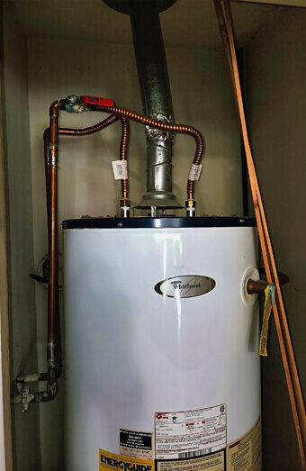https://plumberkinross.com.au/uploads/2025/06/hot-water-650217.jpg